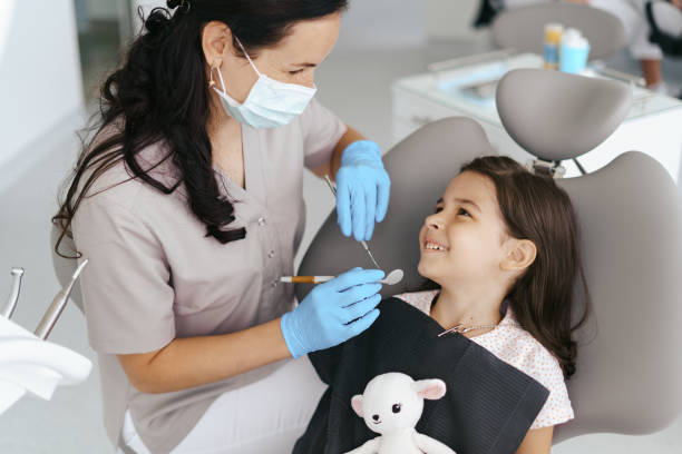 Best Wisdom Tooth Removal  in Taylorvle, IL